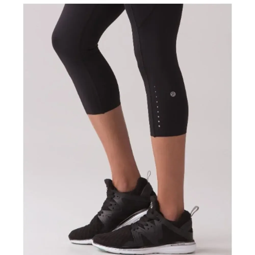 Lululemon Fast & Free Crop (19